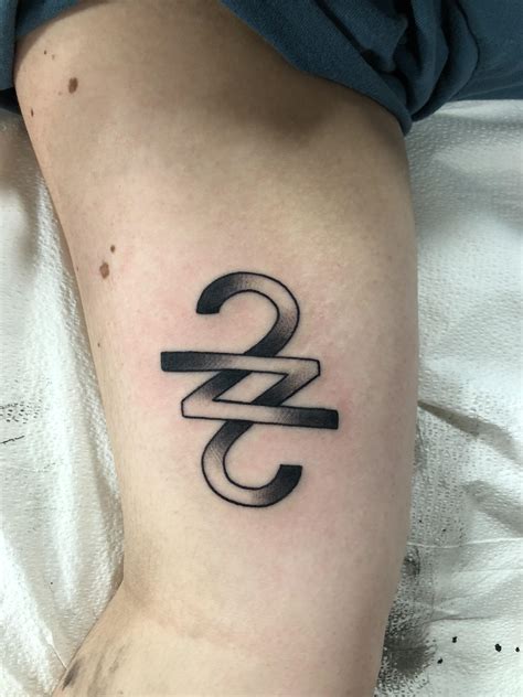 This is the next generation in trailerable sailboats. finally joined the 22 tattoo club : boniver