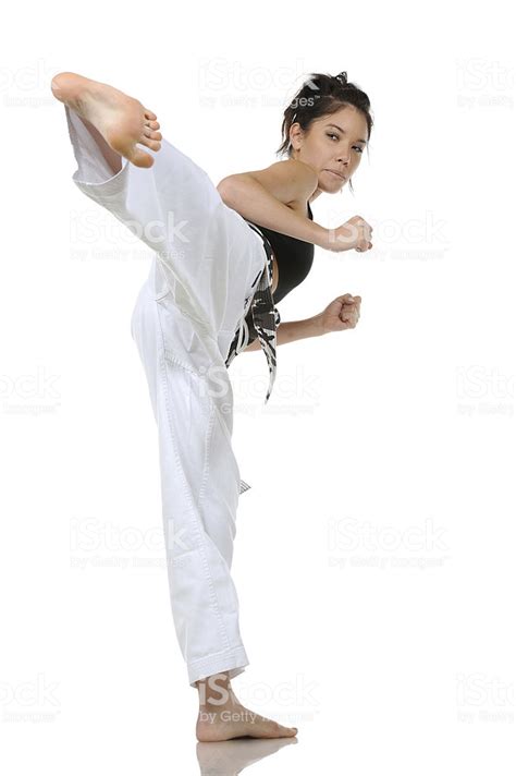 Pin By August Duwi On The Pose Of Beauty👌👍 Martial Arts Women Female Martial Artists Women