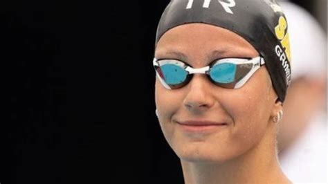Katie Grimes Claps Cate Campbells Australian Teammate In 200m Backstroke Heats At Swimming