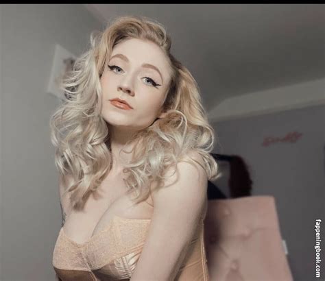 Janet Devlin Nude The Fappers