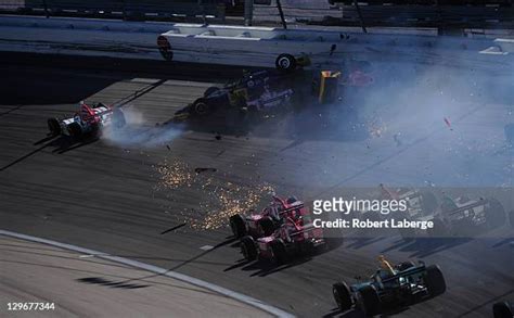 Indycar Driver Dan Wheldon Dies In Fatal Crash Sequence Photos And