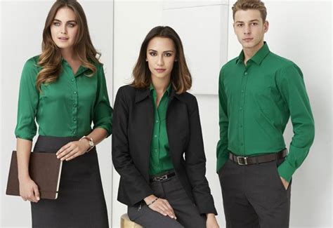 How To Choose Perfect Corporate Uniforms Attire For Organization