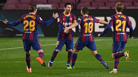 Ein sieg fehlt noch zum. La Liga: Barcelona feiert wichtigen Sieg gegen Real ...