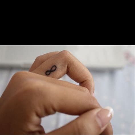 I Want An Infinity Tattoo On My Finger Small Infinity Tattoos Infinity Finger Tattoos Inner