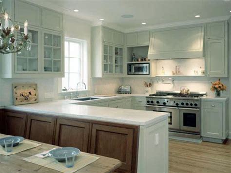 The interior decor uses white colour beautifully. Wallpapers Download: U Shaped Kitchen Designs Pictures
