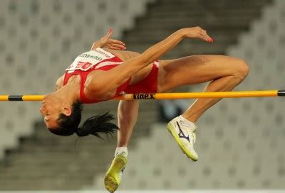 In the high jump, his height differential is 0 inches. How to High Jump In 7 Steps