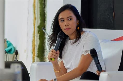 Cerita online di dunia maya. Perjuangan Valerie Patkar Sebelum Sukses Merilis Claires