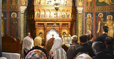 Sfântul sinod al bisericii ortodoxe române a proclamat 2021 anul comemorativ al celor adormiți în domnul; Calendar ortodox 3 martie 2021. Îndrăgostiții au interzis ...