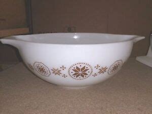Vintage Pyrex Town And Country Cinderella Nesting Mixing Bowl Ebay