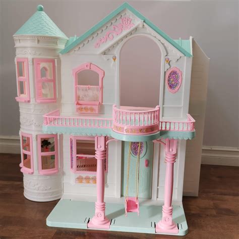 Barbie Dream House Deluxe