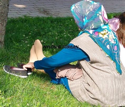 Turban Turkish Milf Candid Nylon Socks Feet Foot Soles Ayak Photo