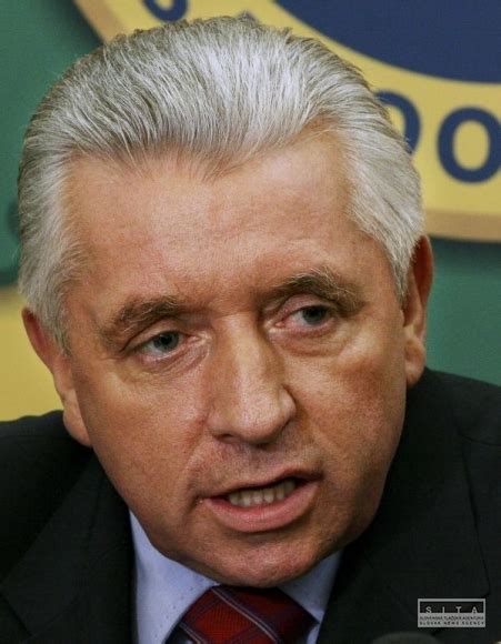 View the profiles of people named andrzej lepper. Populistu Leppera našli obeseného v jeho kancelárii ...