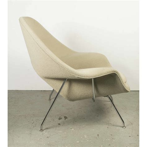 Knoll international womb chair for 5664 € in stock (06.06.21), fast delivery via smow.com! Eero Saarinen (1910-1961) Womb Chair | Witherell's Auction ...