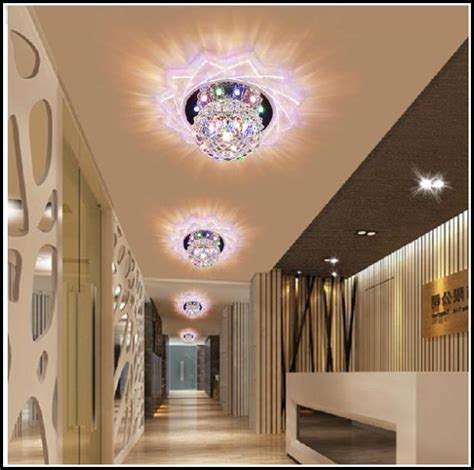 Im wohnzimmer ergänzen sich verschiedene leuchten zu einem stimmigen lichtkonzept, das funktionalität, abwechslungsreichtum und gemütlichkeit vereint. Leuchten Wohnzimmer Led Download Page - beste Wohnideen ...