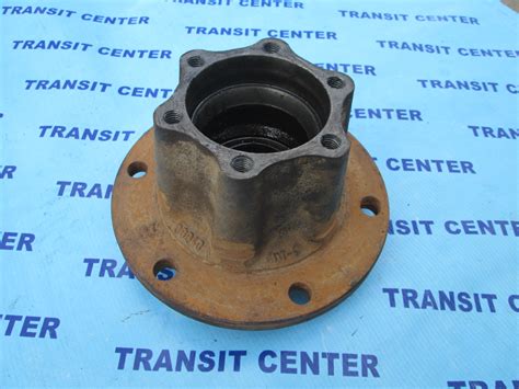 The 2000 ford transit carries a braked towing capacity of up to 2500 kg, but check to ensure this applies to the configuration you're considering. Piasta tylnego mostu Ford Transit 2000-2006