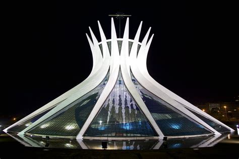 Discover cathedral of brasília in brasília, brazil: Catedral Metropolitana de Brasília / The Metropolitan Cath ...