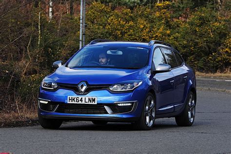 « mais on n'est pas censés essayer une sportive ? RENAULT Megane Estate specs & photos - 2014, 2015, 2016 ...