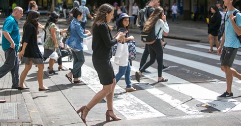 Opinion Pedestrians And Phones The New York Times