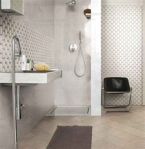 Wet versus dry underfloor heating systems. The Luxury of Heating Under a Tiled Floor