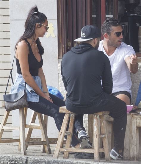 Nrl S Braith Anasta S Rumoured New Girlfriend Rachael Lee Puts On A Busty Display Daily Mail