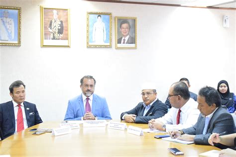 Text of surat minat perusahaan. Masalah muat turun aplikasi PSP versi Android, pengendali ...