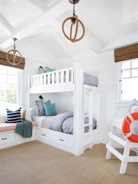 Adorable Built In Bunk Beds In Crisp White Kids Room Coastal Bedroom