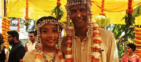 Milind soman was born on november 4, 1965 in scotland. All You Need To Know About Mrs Milind Soman - Wedding Affair