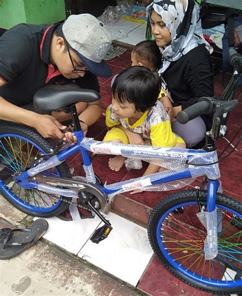 Bab.la is not responsible for their content. Salah Satu Jajanan 90-an, Perjuangan Temukan Huruf N Pada ...