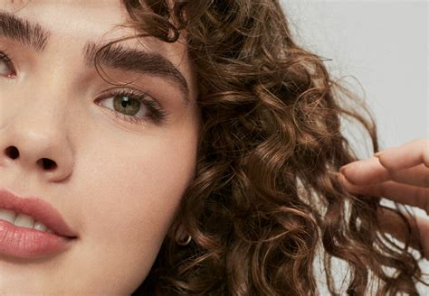 How To Use Hair Gel On Curly Hair Curly Hair Gel