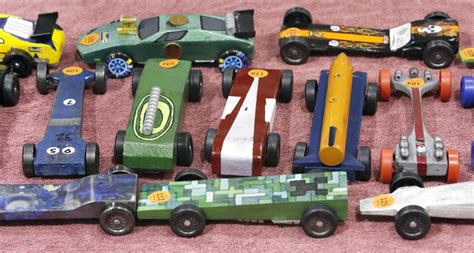 Boy Scout Pinewood Derby Slideshows