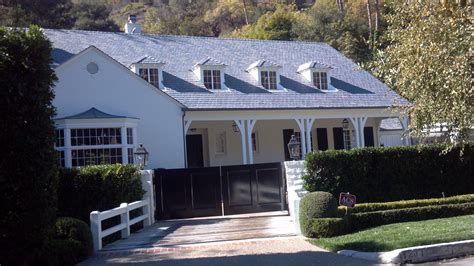 Tours Of Celebrity And Movie Stars Homes In Beverly Hills