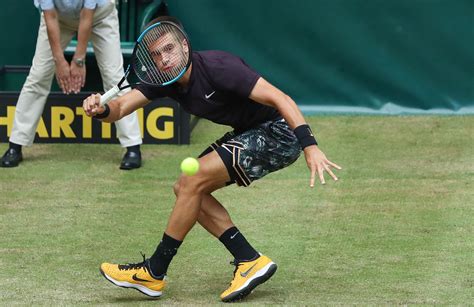 Check the upcoming games and compare the best odds here on oddspedia. ATP HALLE: Ćorić predao meč i naslov zbog ozljede leđa ...