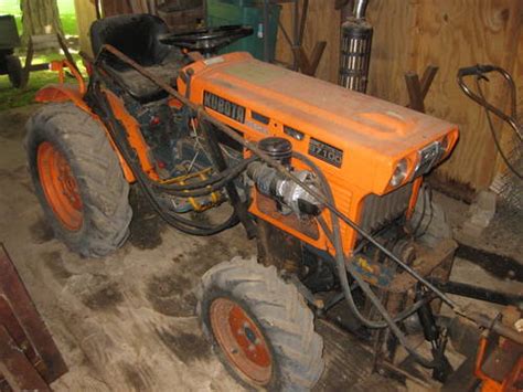 Kubota B7100d Compact Utility Tractor For Sale Online Auctions