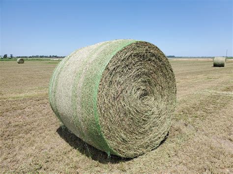 Large Round Alfalfa Bales Near Modale Iowa Hay Bales Hitchpin