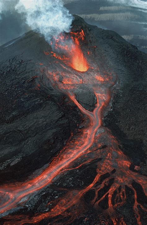 Nature Volcano Lava Eruption Crater Hd Phone Wallpaper Pxfuel