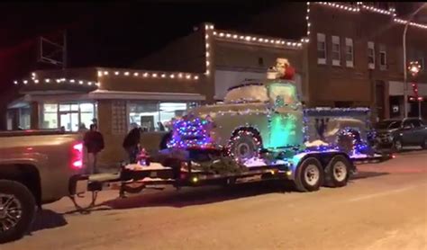 The Best North Dakota Christmas Main Street Festival Is In Mayville