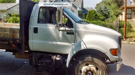 2001 Ford F 650