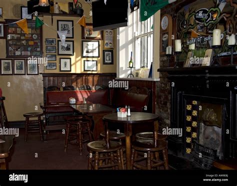 Traditional Irish Pub Interior High Resolution Stock Photography And