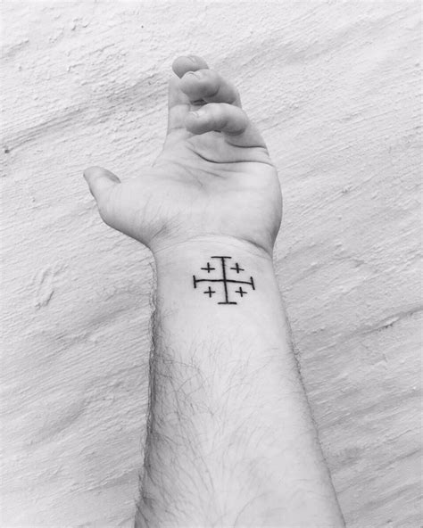 Orthodox Kreuz Tattoos