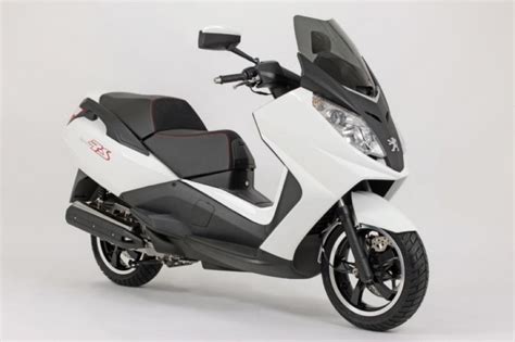 Peugeot satelis 125 price in india is ₹ 1,30,000 (expected). Scooter neuf Peugeot Satelis RS 125 cc. - L'Atelier du Scoot
