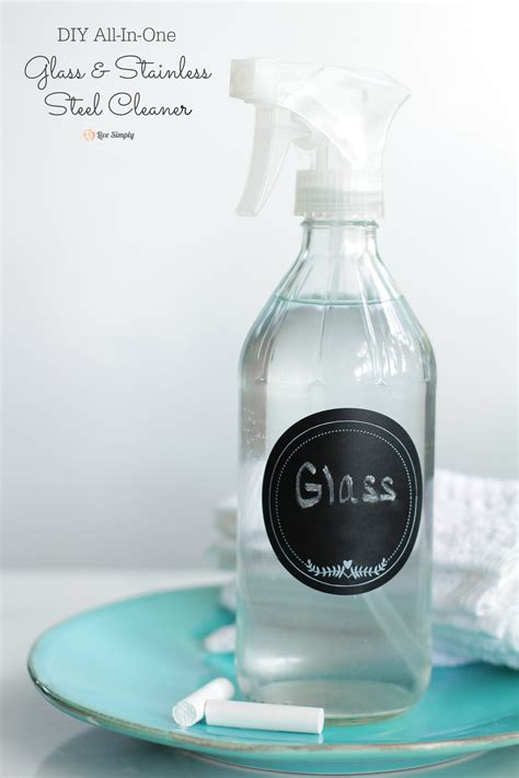 Here we are going to show you how to make your own glass cleaner. DIY All-In-One Glass and Stainless Steel Cleaner - Live Simply