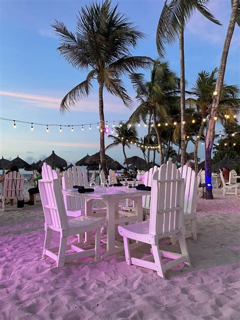 Discover The Most Romantic Beachfront Restaurants In Aruba
