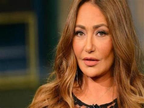 ولدت ليلى علوي من أب أصله مصري وأم يونانية الأصل في القاهرة اسمها الحقيقي ليلى أحمد علوي. ليلى علوي تنشر صورا من عطلتها الصيفية | مصراوى