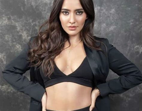 Neha Sharma Hot And Sexy Pictures