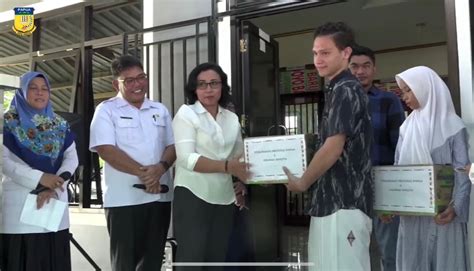 Diskominfo Papua Anjangsana ke Pondok Pesantren Darul Ulum Doyo Baru