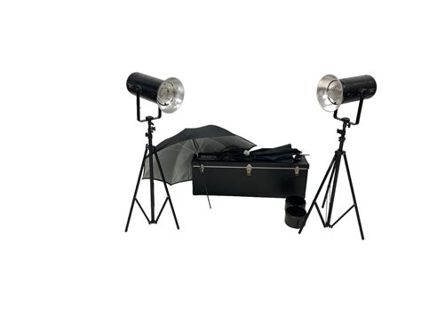 Ds Bowens Monolite Studio Flash Kit Including Mono Gold And Silver