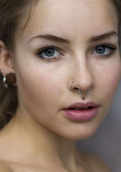 90 Septum Piercing Designs Um Mit Prominenten In Einklang Zu Kommen