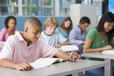 Summer Vacation vs. Year Round Schooling - Social & Life ...