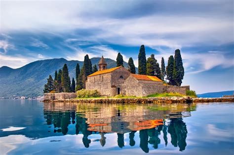 Enjoy At The Captivating Country Of Montenegro Country Holidays Inn