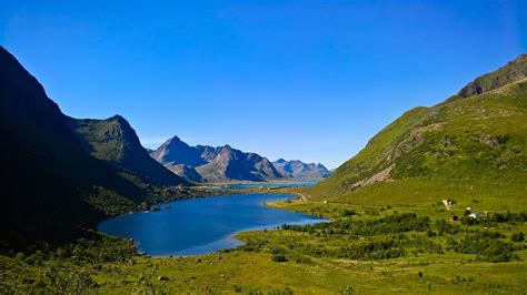 Hike Norways Wild Lofoten Islands Hf Holidays